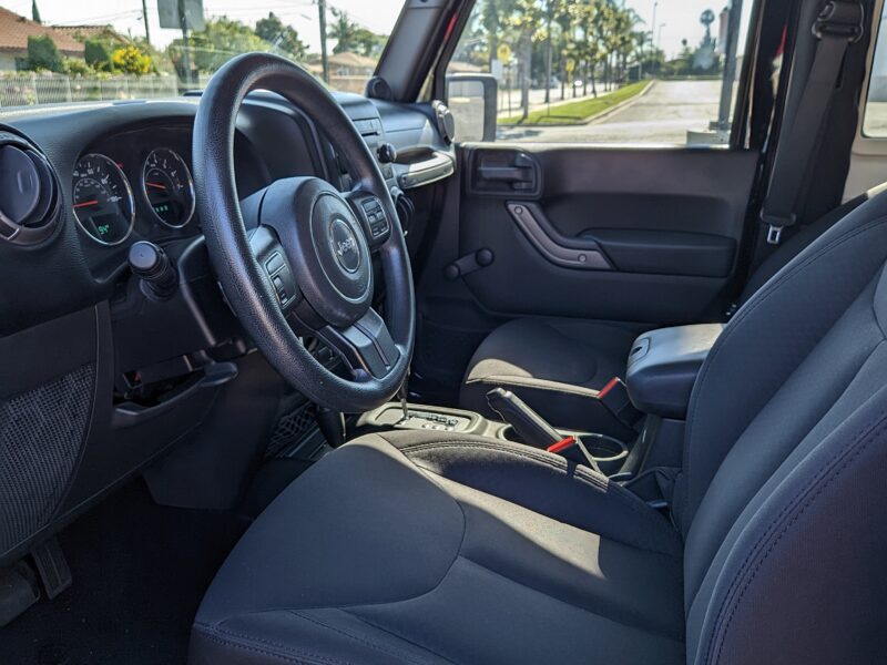 2013 Jeep Wrangler Sport